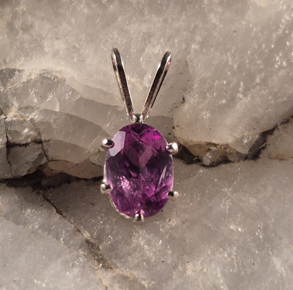 .75 Carat Amethyst In Sterling Silver Pendant